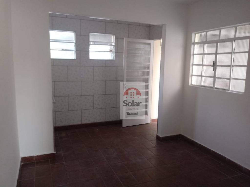 Casa à venda com 3 quartos, 250m² - Foto 11