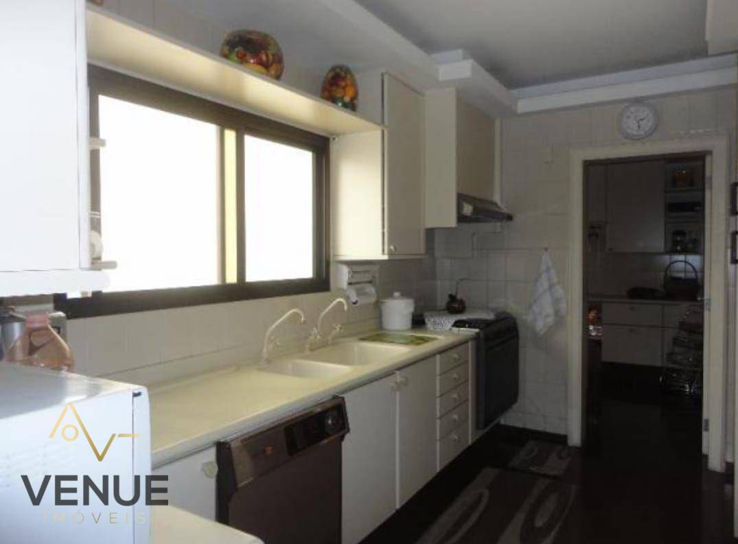 Apartamento à venda com 4 quartos, 188m² - Foto 38