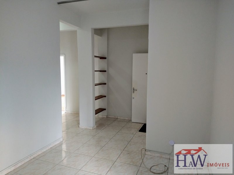 Apartamento para alugar com 2 quartos, 55m² - Foto 4