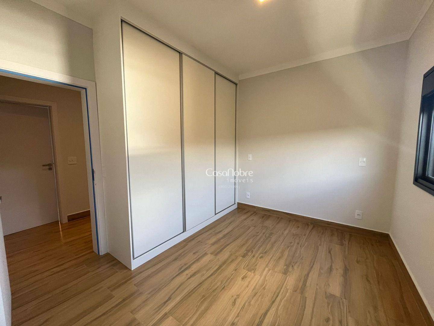 Casa de Condomínio à venda com 3 quartos, 215m² - Foto 17