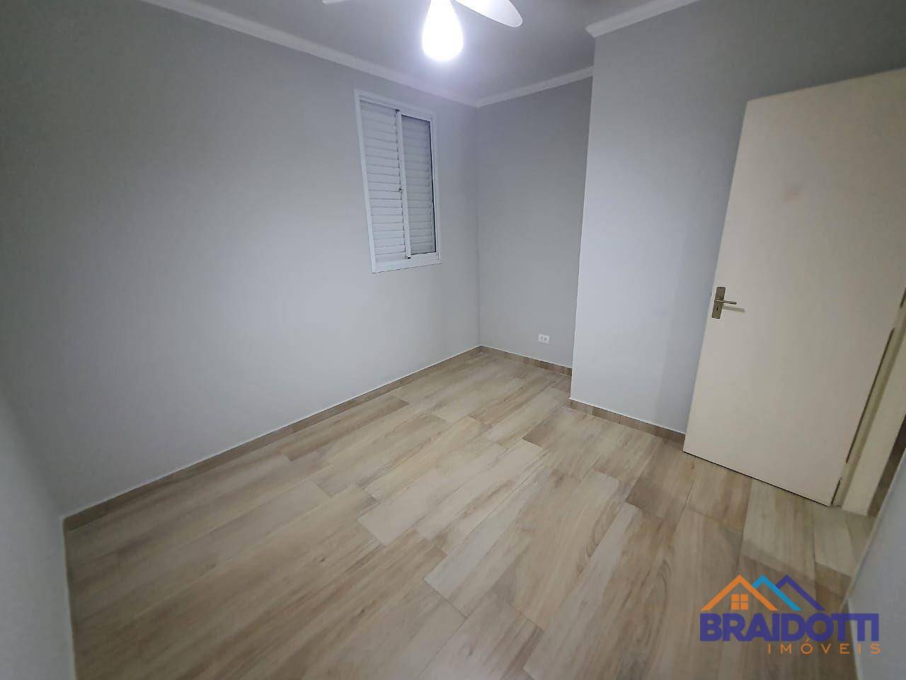 Apartamento à venda com 2 quartos, 50m² - Foto 5