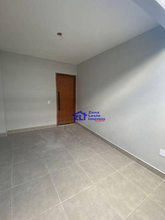 Sobrado à venda com 2 quartos, 72m² - Foto 2