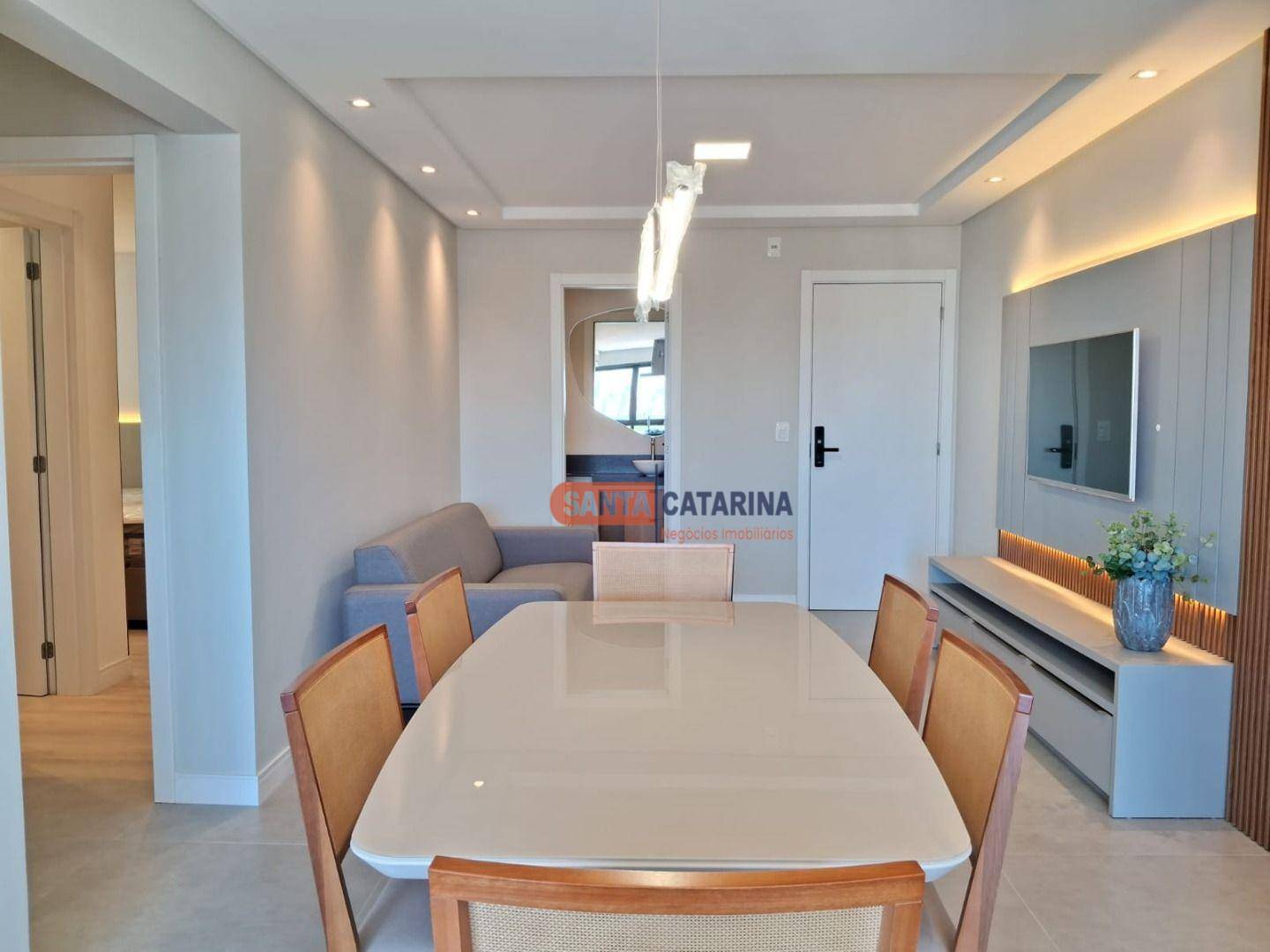 Apartamento à venda com 2 quartos, 74m² - Foto 7