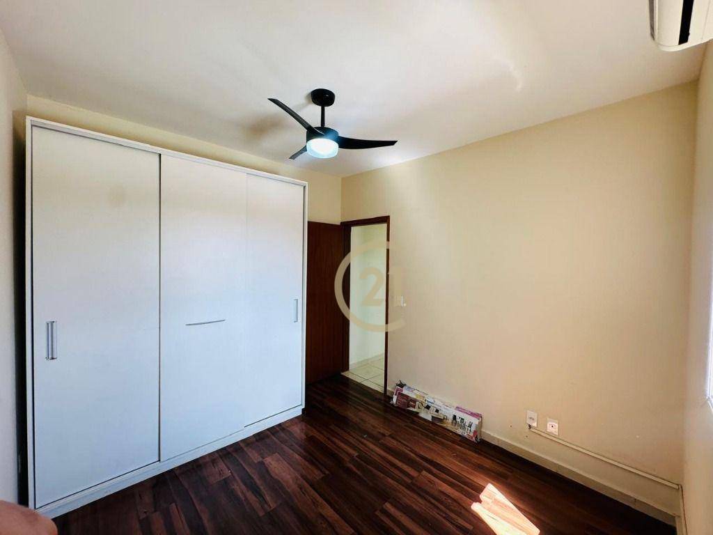 Apartamento à venda com 2 quartos, 62m² - Foto 11