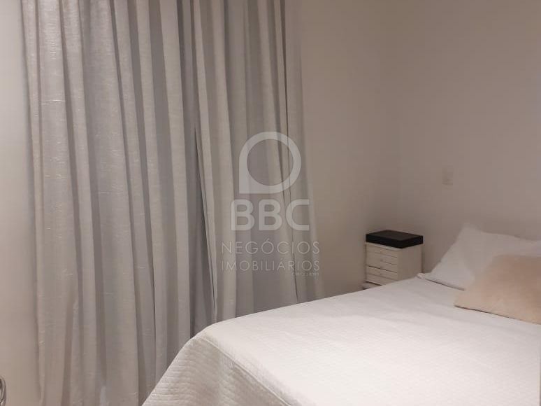 Apartamento à venda com 2 quartos, 79m² - Foto 12