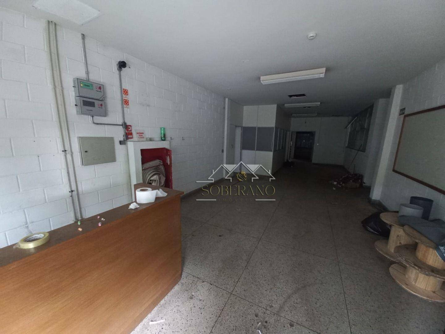 Depósito-Galpão-Armazém à venda e aluguel, 2269m² - Foto 2