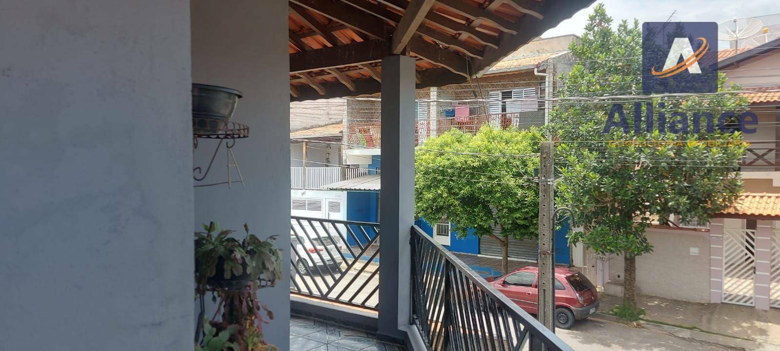 Casa à venda com 2 quartos, 160m² - Foto 11