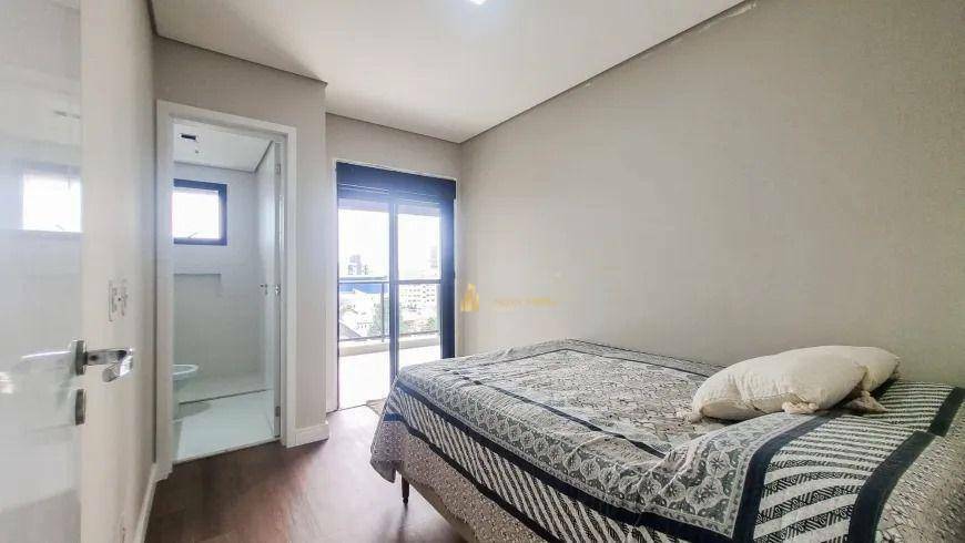 Apartamento à venda com 3 quartos, 115m² - Foto 18