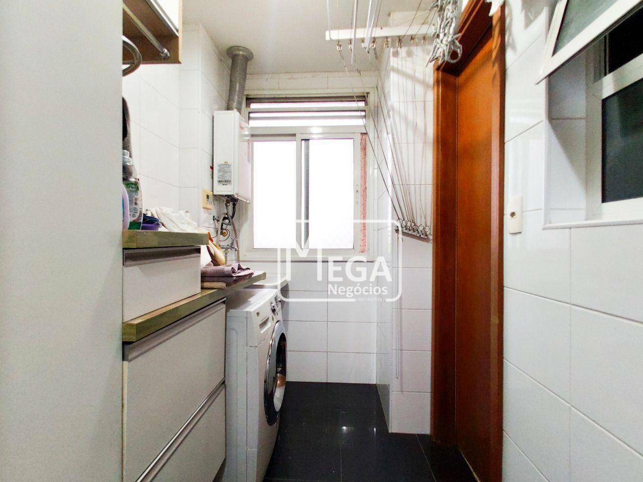 Apartamento à venda com 3 quartos, 122m² - Foto 7