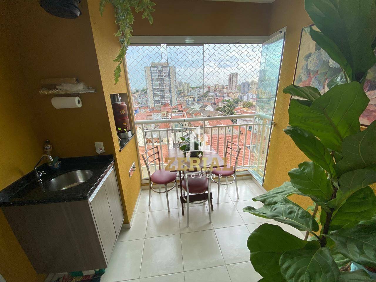 Apartamento à venda com 2 quartos, 69m² - Foto 2