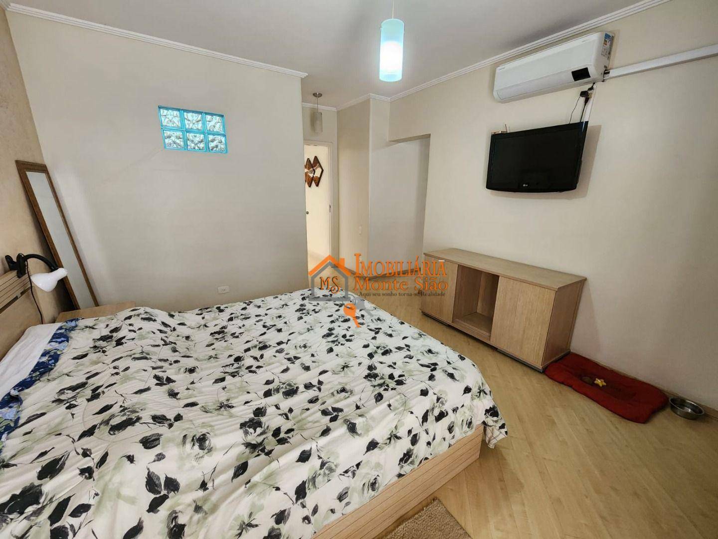 Sobrado à venda com 4 quartos, 512m² - Foto 52