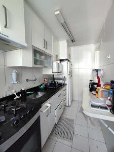 Casa para alugar com 3 quartos, 130m² - Foto 2