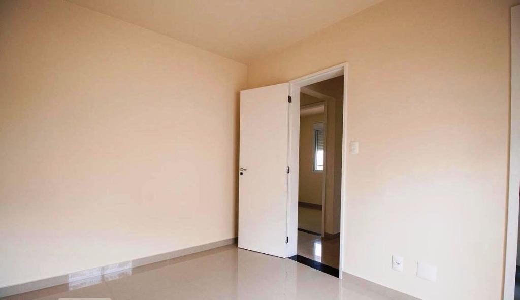 Apartamento à venda com 3 quartos, 100m² - Foto 32