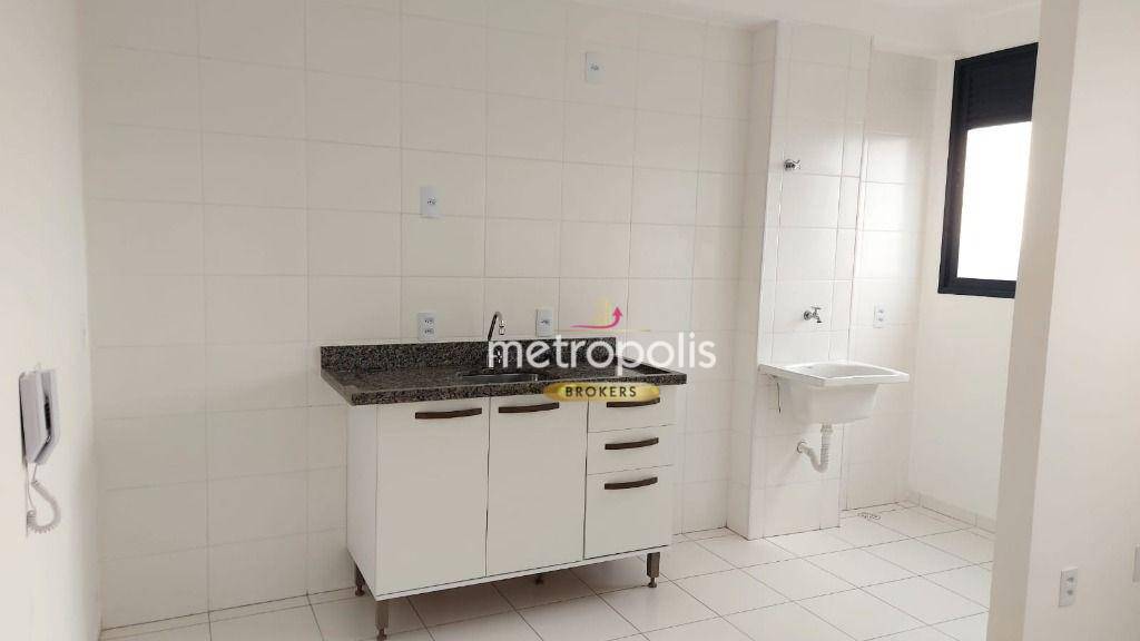 Apartamento à venda com 2 quartos, 42m² - Foto 4