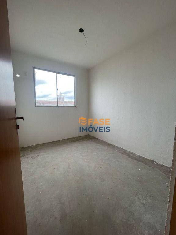 Apartamento à venda com 2 quartos, 42m² - Foto 5