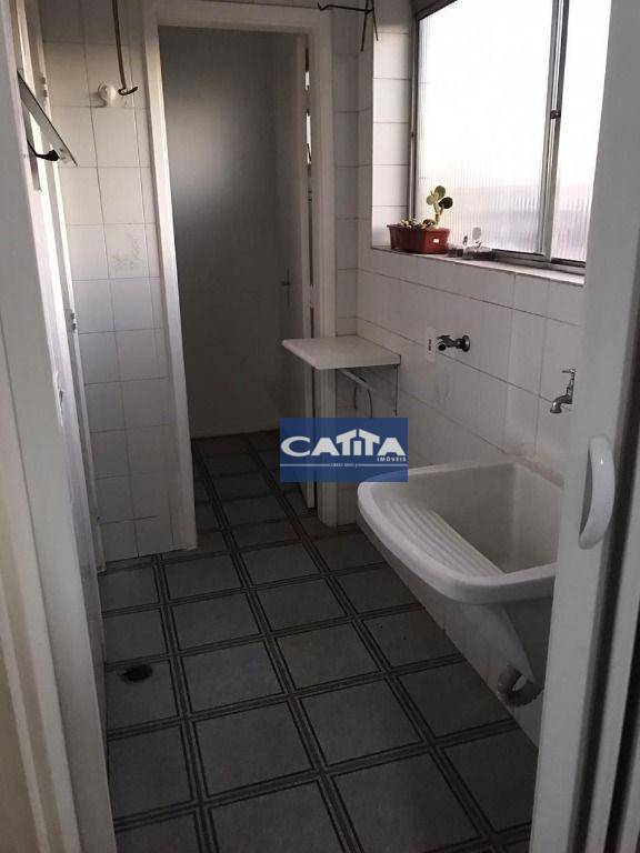 Apartamento à venda com 2 quartos, 62m² - Foto 9