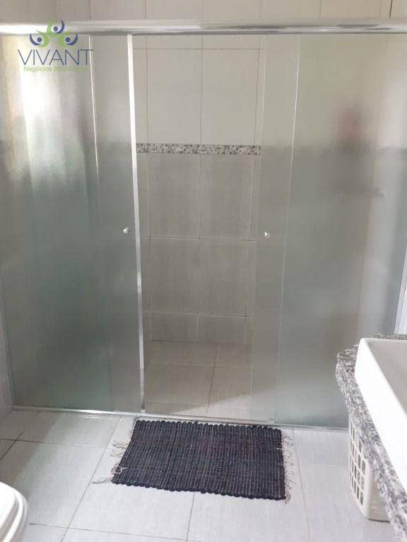 Sobrado à venda com 3 quartos, 262m² - Foto 4