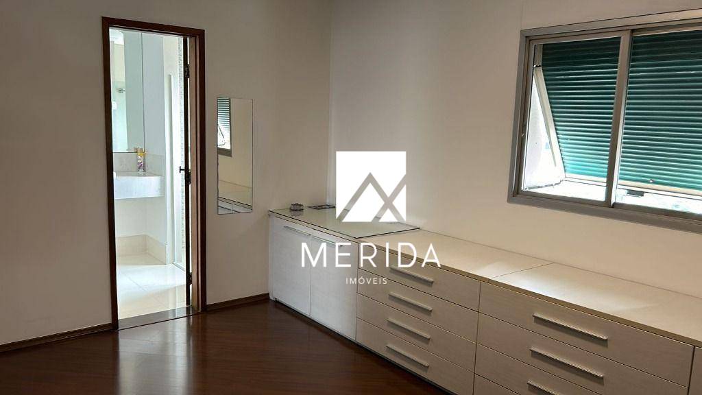 Apartamento à venda com 3 quartos, 135m² - Foto 10