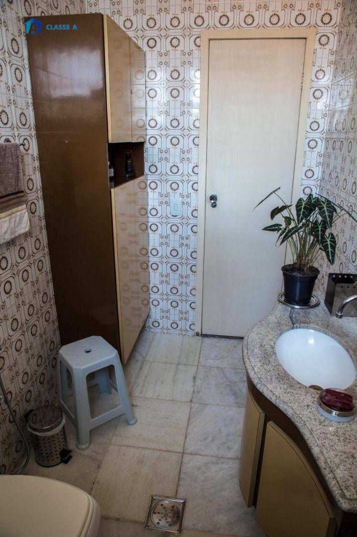 Apartamento à venda com 3 quartos, 140m² - Foto 39