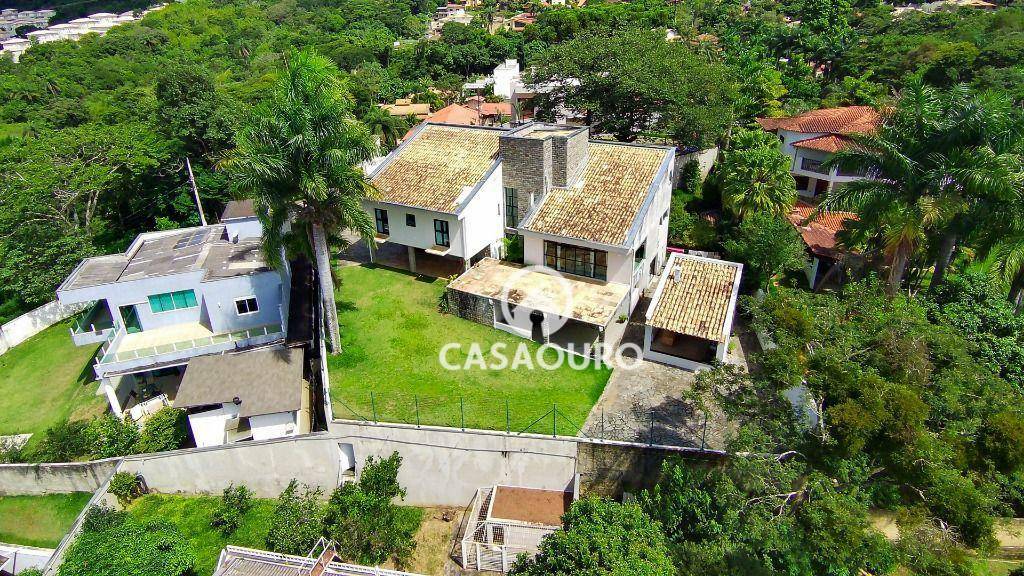 Casa de Condomínio à venda com 5 quartos, 590m² - Foto 2