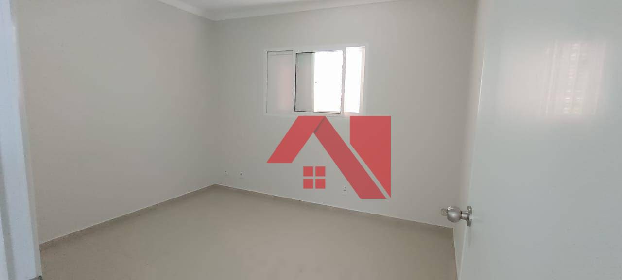 Apartamento para alugar com 3 quartos, 74m² - Foto 11