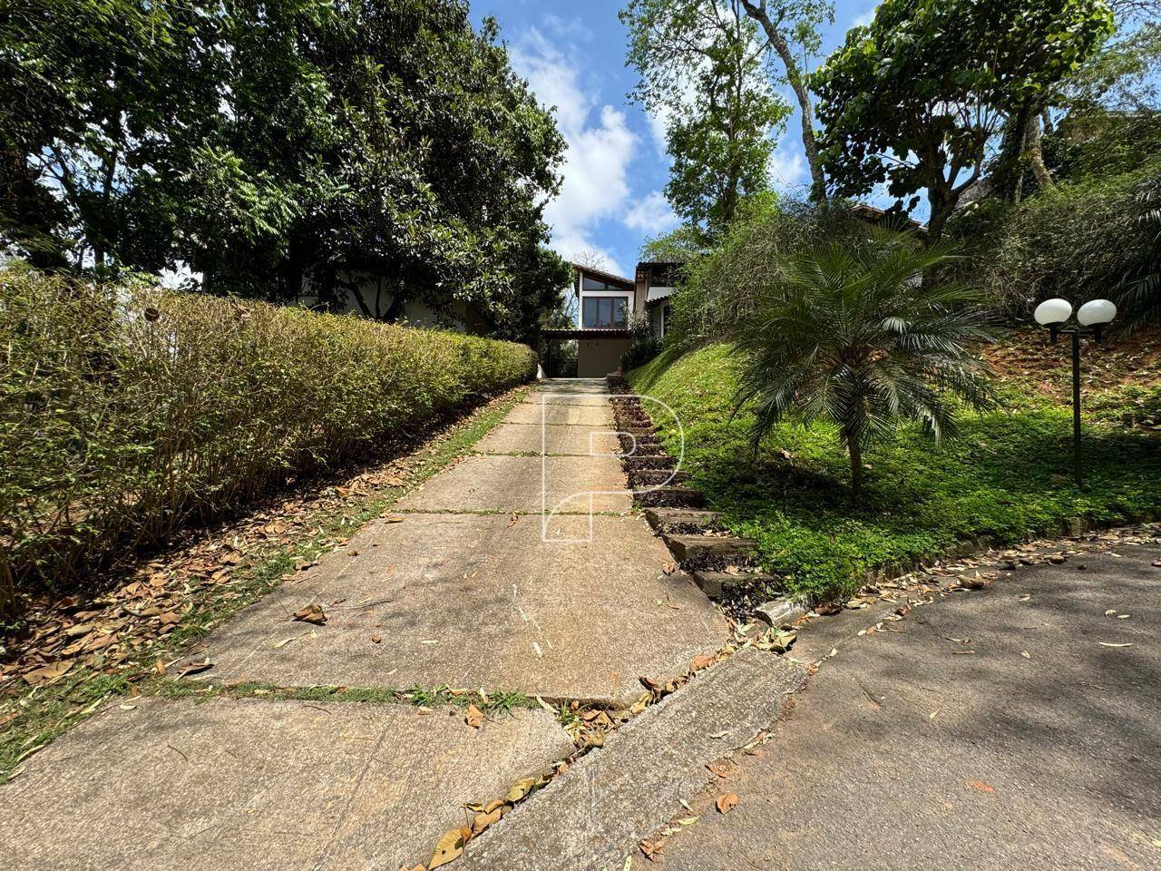 Casa de Condomínio à venda e aluguel com 4 quartos, 300m² - Foto 15