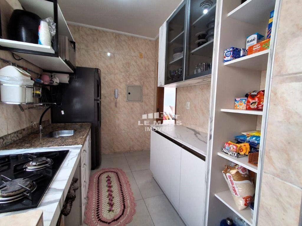 Apartamento à venda com 2 quartos, 70m² - Foto 8