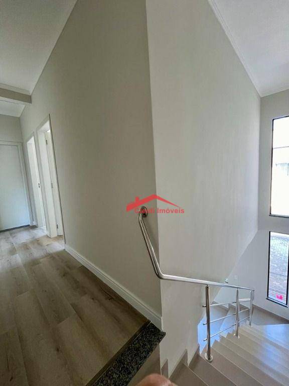 Sobrado à venda com 3 quartos, 116m² - Foto 3