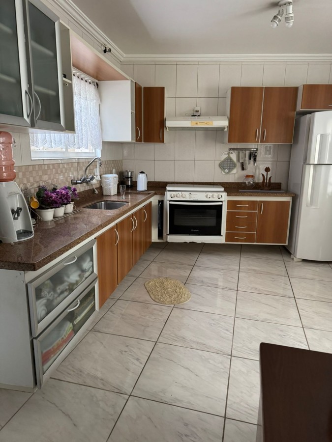 Casa à venda com 3 quartos, 250m² - Foto 24