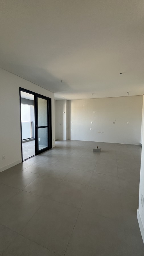 Apartamento à venda com 2 quartos, 88m² - Foto 4