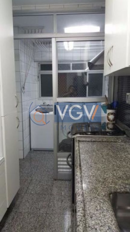 Apartamento à venda com 3 quartos, 82m² - Foto 13