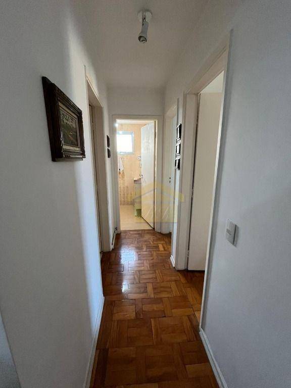 Apartamento à venda com 2 quartos, 70m² - Foto 9