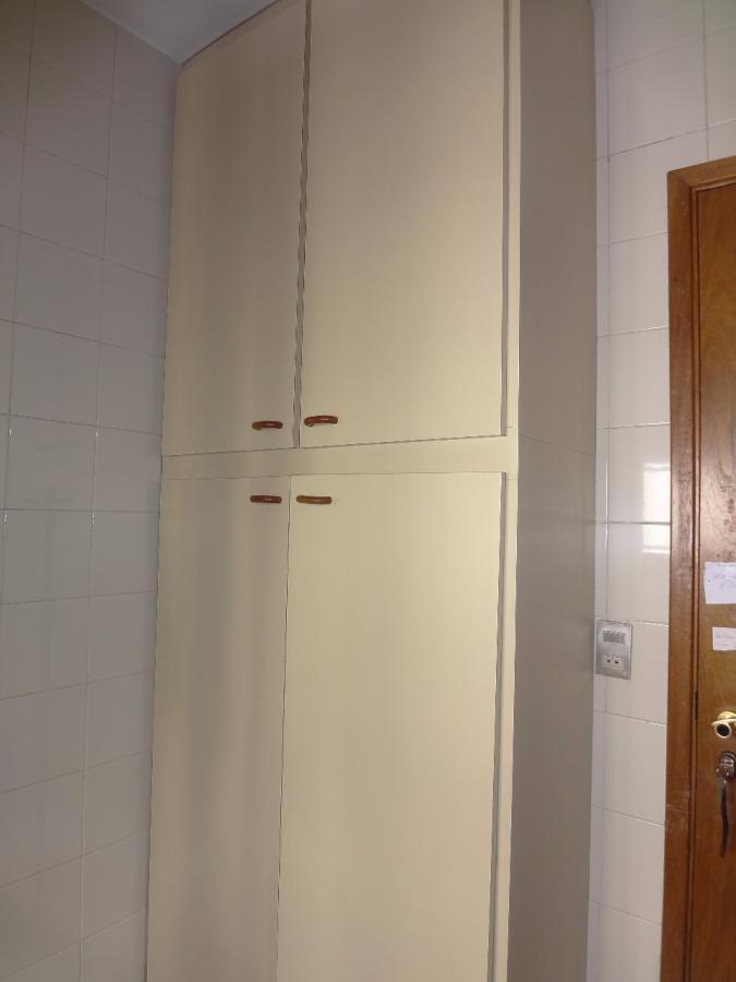 Apartamento à venda com 3 quartos, 123m² - Foto 8