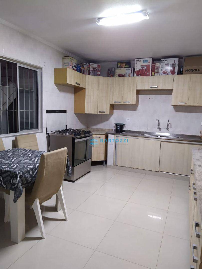 Sobrado à venda com 3 quartos, 189m² - Foto 7