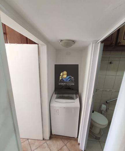 Apartamento para alugar com 2 quartos, 64m² - Foto 15