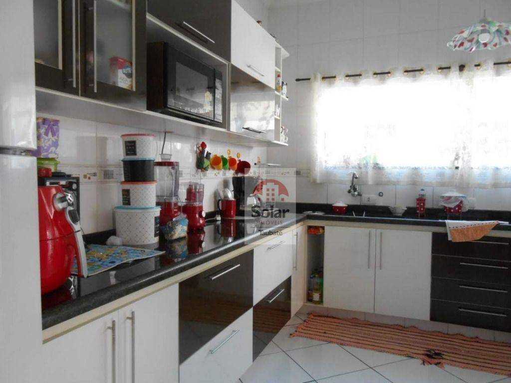 Casa à venda com 3 quartos, 240m² - Foto 13