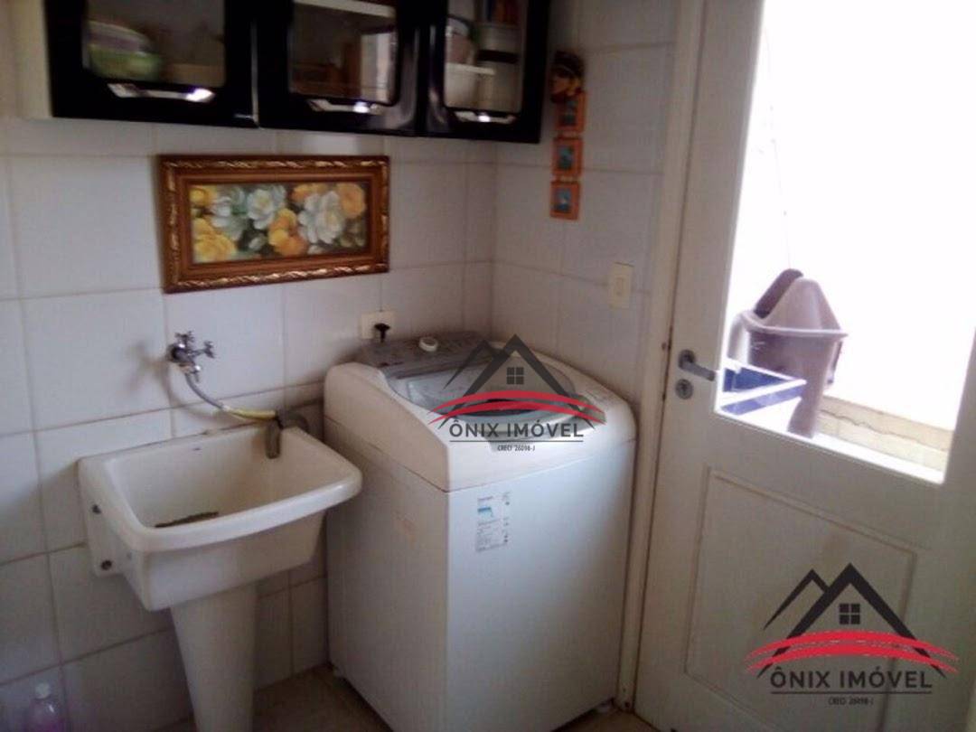 Casa de Condomínio à venda com 4 quartos, 251m² - Foto 27