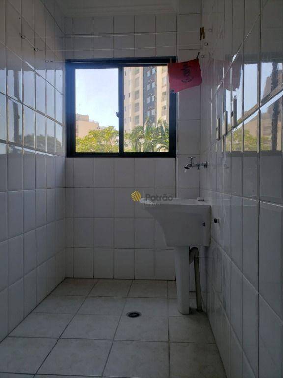 Apartamento à venda com 1 quarto, 57m² - Foto 2