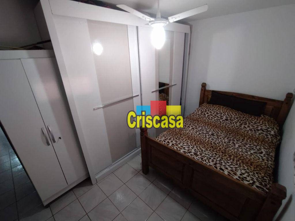 Apartamento à venda com 2 quartos, 70m² - Foto 4