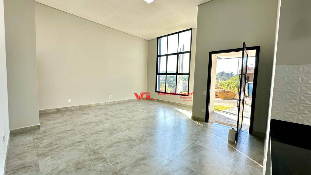 Casa de Condomínio à venda com 3 quartos, 191m² - Foto 3