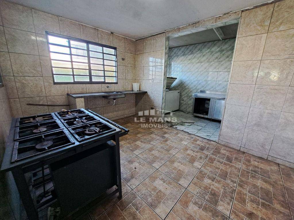 Chácara à venda com 10 quartos, 1500m² - Foto 17