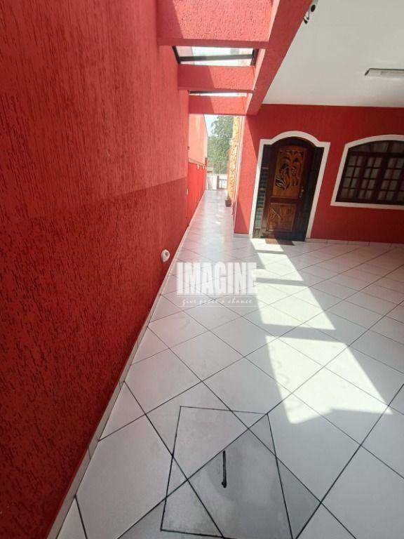 Sobrado à venda com 3 quartos, 249m² - Foto 30