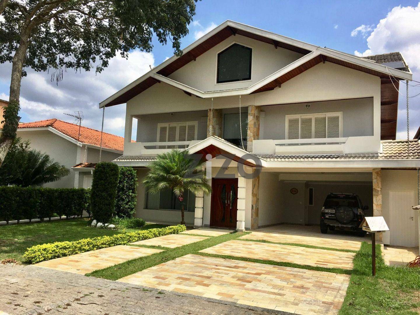 Casa de Condomínio à venda com 4 quartos, 274m² - Foto 1