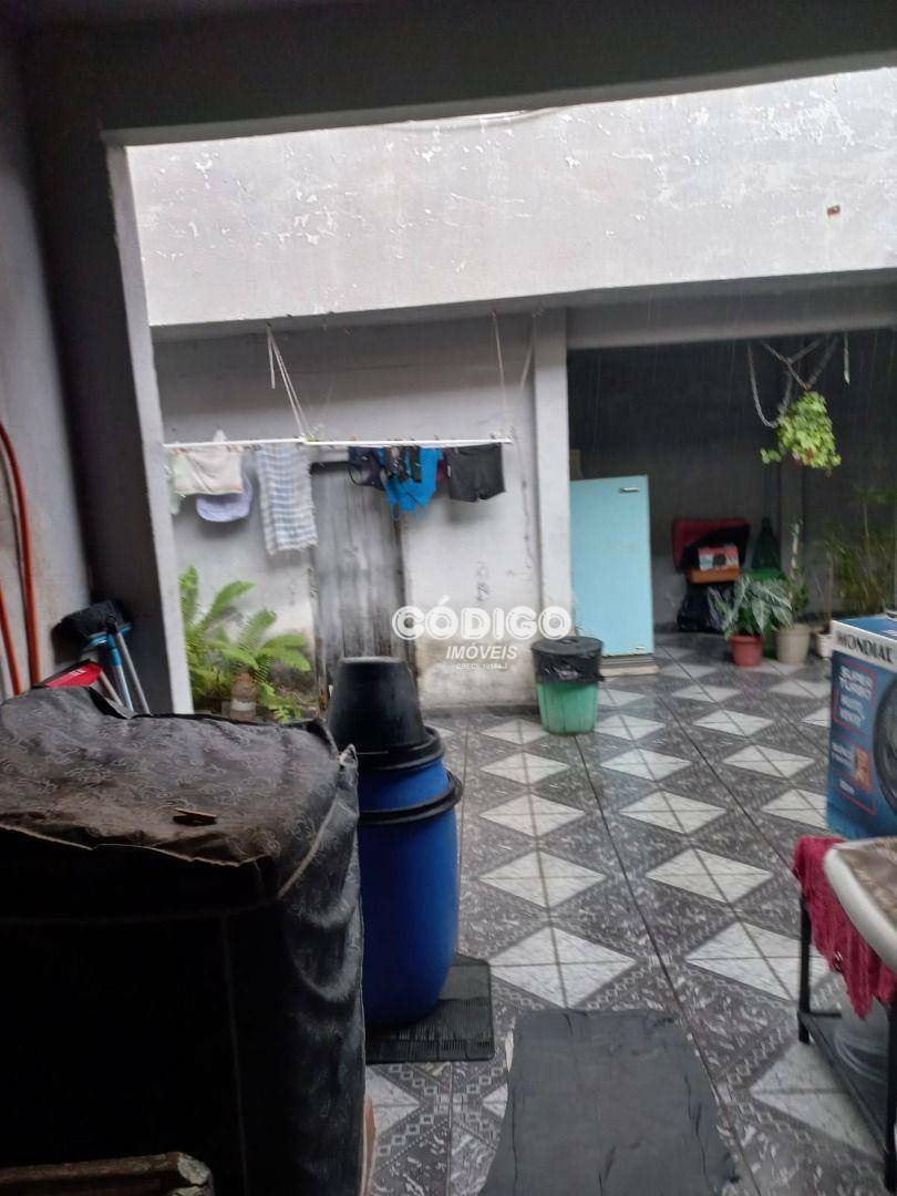 Sobrado à venda com 3 quartos, 120m² - Foto 17