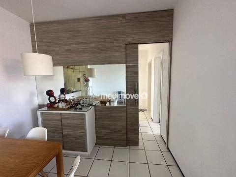 Apartamento à venda com 3 quartos, 73m² - Foto 3