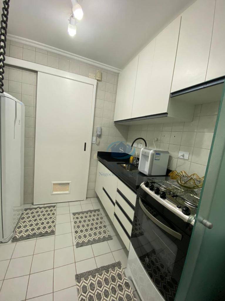 Apartamento à venda com 2 quartos, 56m² - Foto 13