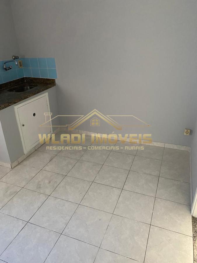 Apartamento à venda com 2 quartos, 65m² - Foto 13