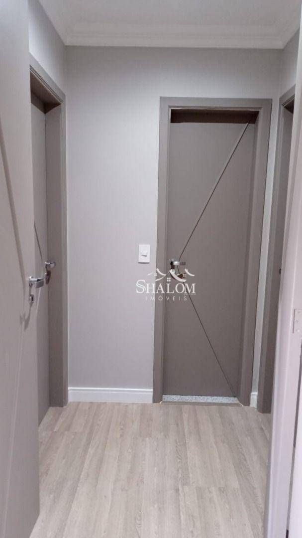 Apartamento à venda com 4 quartos, 209m² - Foto 21