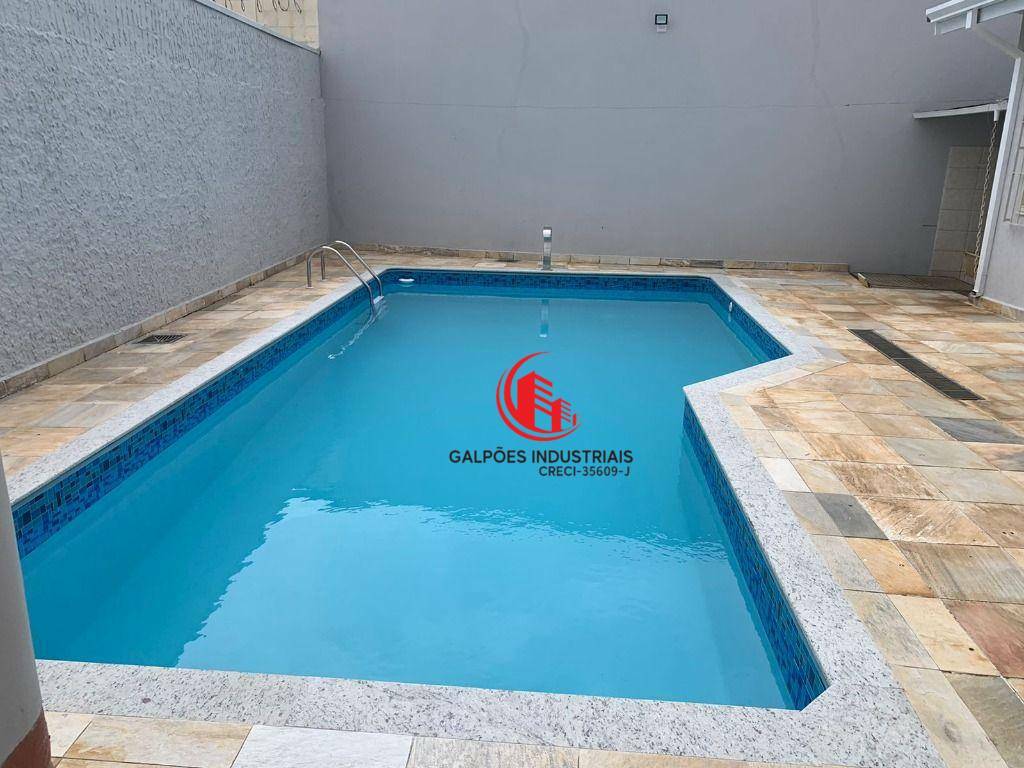 Casa para alugar com 3 quartos, 178m² - Foto 6