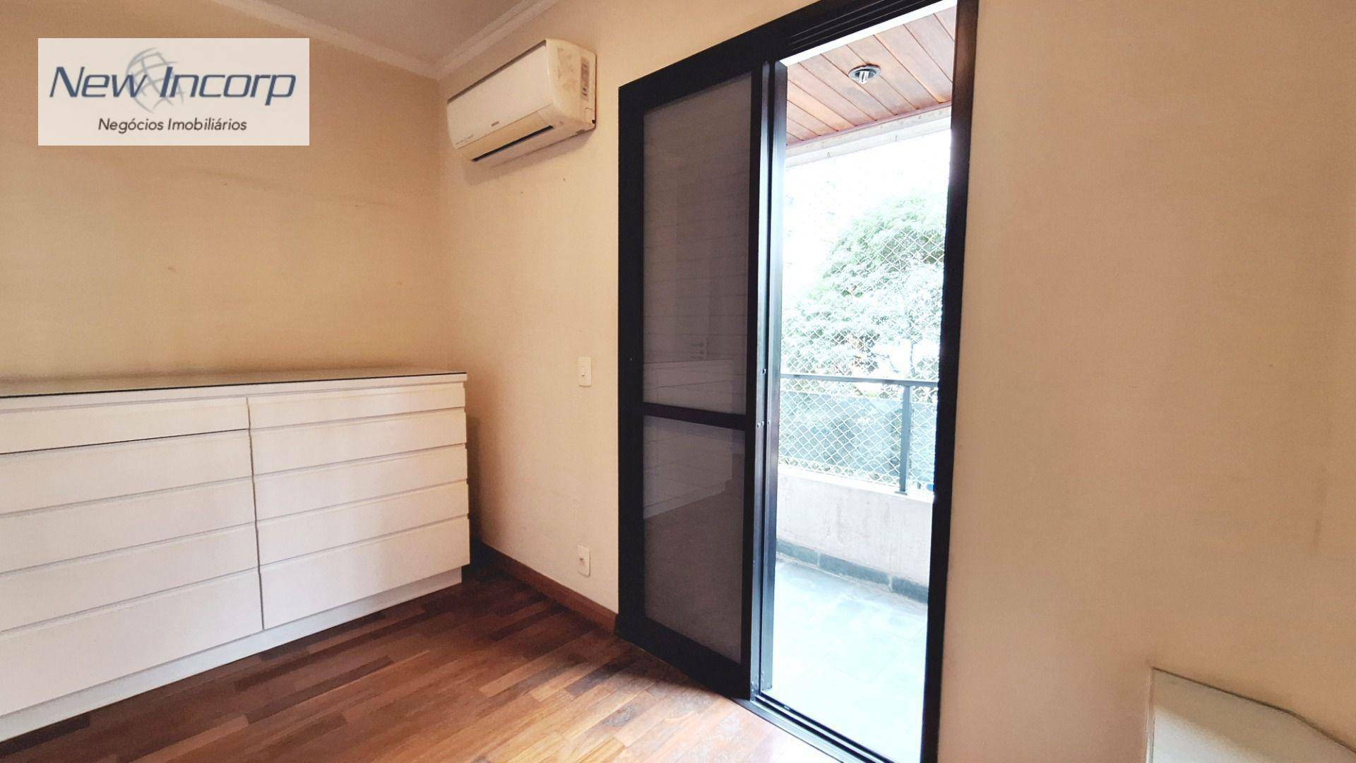 Apartamento à venda com 3 quartos, 124m² - Foto 19